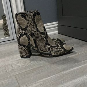 Mar fisher booties worn once